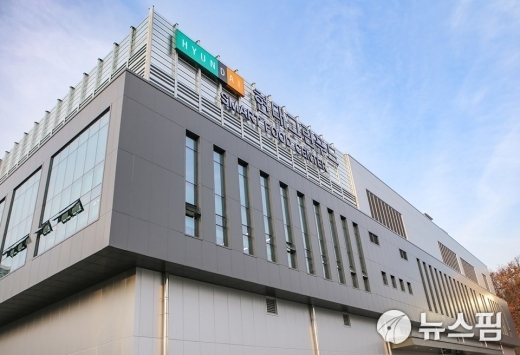 쿠팡發 코로나 확진 일파만파...현대그린푸드 물류센터도 폐쇄