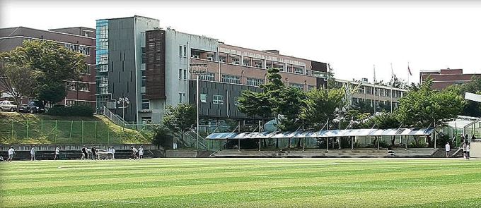 이천제일고 교사 확진…학생 등 1130명 전수검사