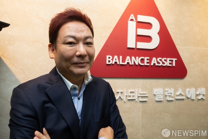 [주식고수] 슈퍼개미 이정윤 시장은 관망…역발상으로 대응해