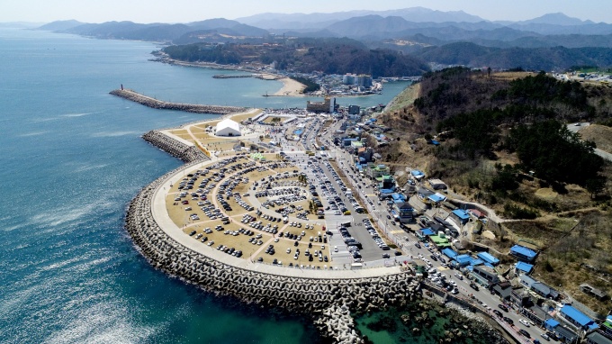 영덕 수산물먹거리 부문 1위...울릉군 낚시 성지 추천