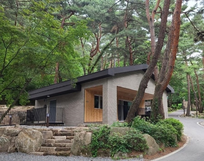 조령산자연휴양림 새단장...내달 23일까지 예약 완료