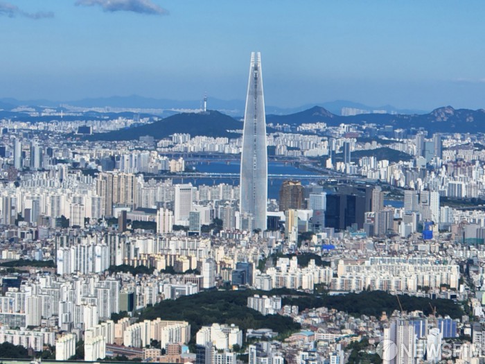 맑고 쾌청한 푸른 서울
