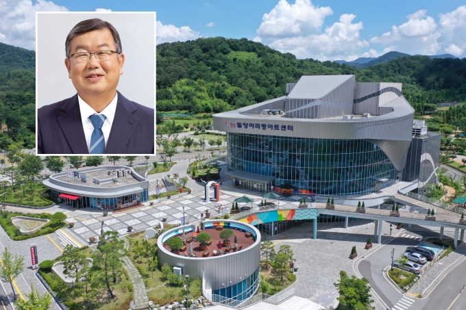 박일호 밀양시장, 한국문화예술회관연합회 특별공로상 수상