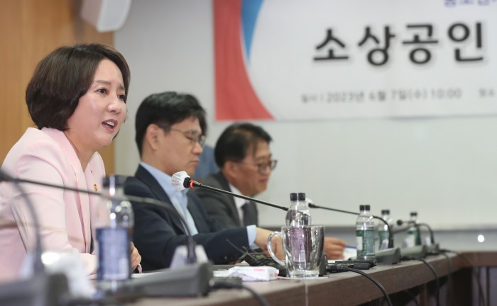 창업·경제 플랫폼 여는 협동조합 아틀리에…이영 장관의 소상공인창업 DNA 닮은꼴
