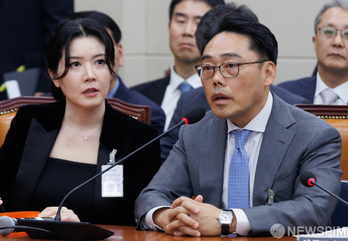 답변하는 피터 곽 아디다스 코리아 대표이사