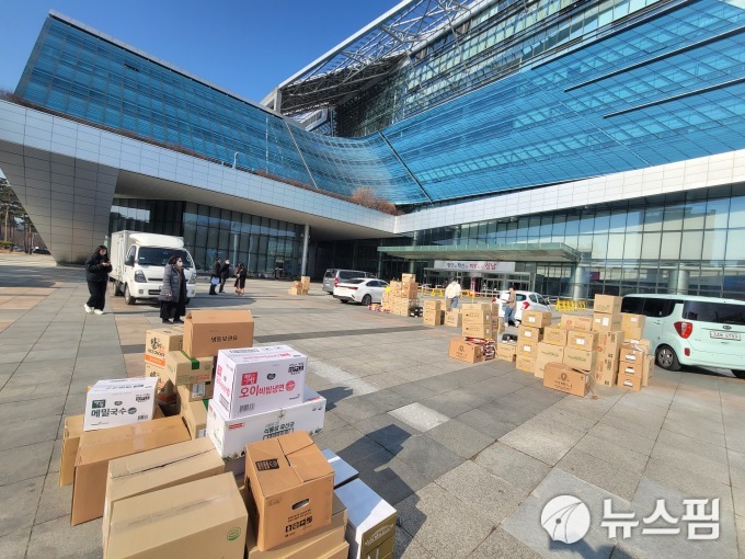 성남지역 식품 관련 업체들, 19년째 먹거리 나눔 이어