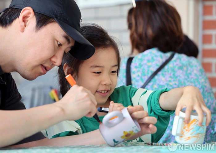 아빠와 즐기는 여주도자기 체험