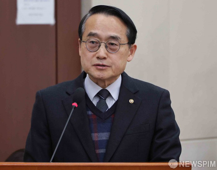중앙선관위 현안보고하는 허철훈 사무총장