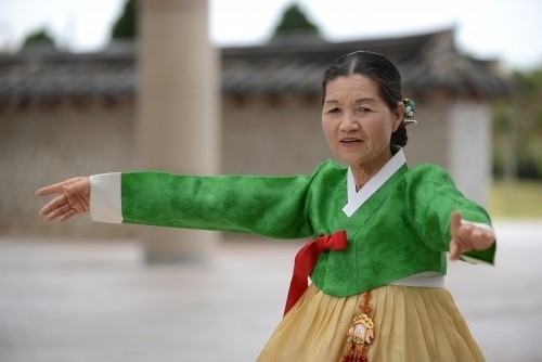 [여행]전남 진도…아줌씨, 저도 그 가락 한번 배워볼라요~