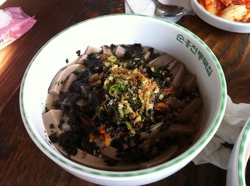 [맛집, 여기자가 간다] 진짜 메밀묵을 맛보고 싶다면 순흥묵집에 가보자!