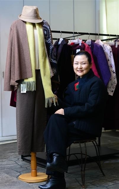 [인터뷰] 질경이 우리옷 이기연 대표,“우리옷은 보자기 같아요…몸의 형태에 맞게 감싸주니까”