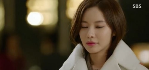 펀치 급발진 조명에 보배드림 네티즌 환호