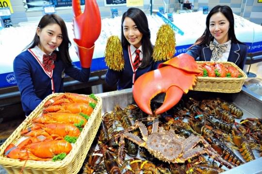 홈플러스, 수능 앞두고 ‘랍스터ㆍ킹크랩’ 특가 행사