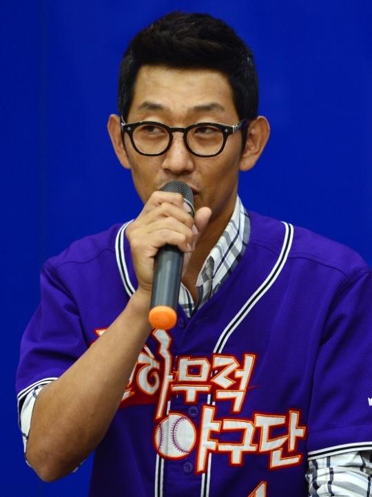 김창렬, 후배 연예인 폭행ㆍ월급 갈취 혐의 피소...“법적 절차 밟겠다”