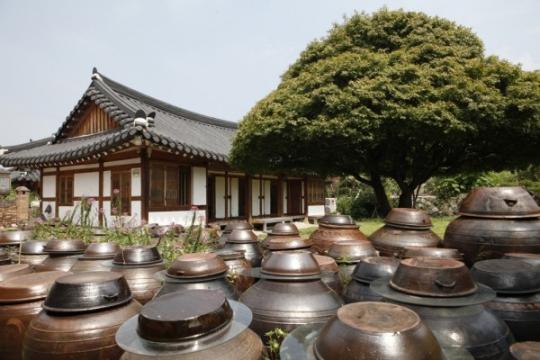 ‘먹방도시’ 전주한옥마을, 어디서 잘래?