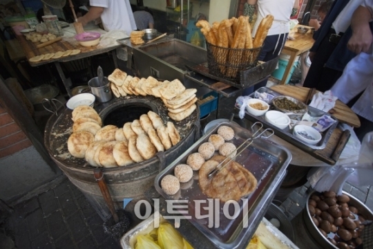 생활의 달인 호떡·떡볶이의 달인, 경남 진해 민심 틀어잡은 특별한 맛의 비법은?