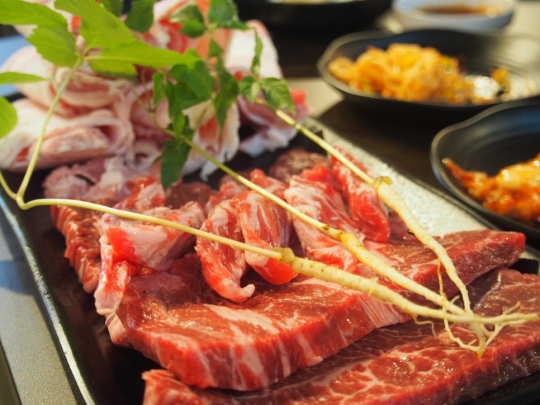 2TV 저녁 생생정보 개봉맛두, 소고기 무한리필 맛집 왕보따리·홍게 무한리필 맛집 청해 붉은대게…위치는?