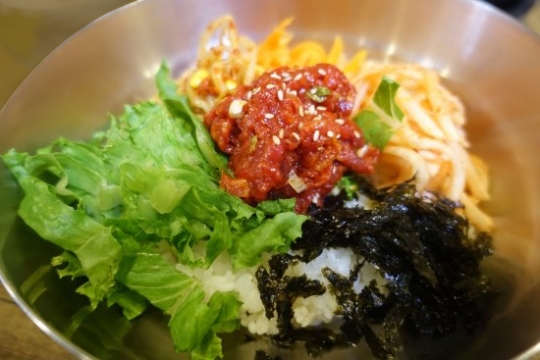 2TV 저녁 생생정보 초저가의 비밀, 5000원 한우육회비빔밥 두리정육식당·3000원 비빔국수 시골집국수…위치는?