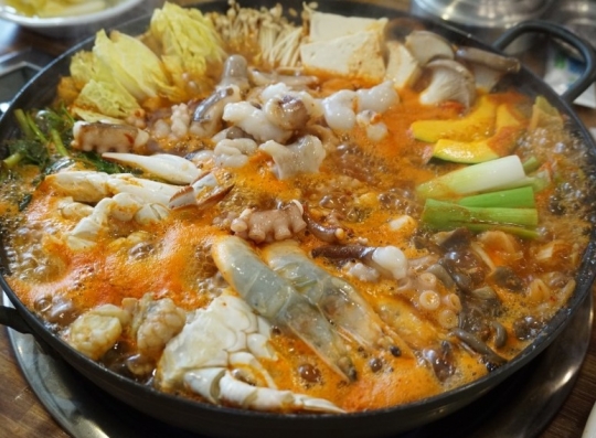 2TV 저녁 생생정보 딱 하나 바꿨을 뿐인데, 낙지전골 맛집 무교동참낙지·닭한마리 맛집 89친구닭한마리곰탕…위치는?