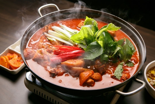 생방송 투데이 오늘방송맛집- 리얼 맛집 24시간의 비밀, 원주 등갈비닭볶음탕 맛집 대박집…위치는?