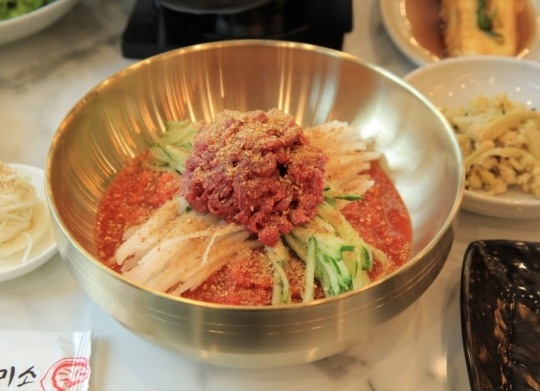 2TV 저녁 생생정보 대동 맛 지도, 경주 한우물회&매콤소갈비찜 맛집 보○○…먹으면 먹을수록 자꾸 생각나~
