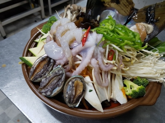 2TV 저녁 생생정보 맛의 정석-가족끼리 왜 그래, 항아리 해물짬뽕 전골·눈꽃 깐쇼새우 맛집 77○○○○○○○