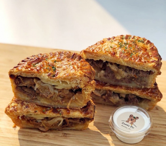 생방송 투데이 오늘방송맛집 - 골목빵집, 알쏭달쏭! 태생부터 남다른 미트파이 맛집 청○○○…대박 비결은?