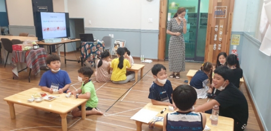품앗이 소비자생활협동조합, 도심 속 로컬푸드 직매장 품앗이 마을로 지역 공동체 형성