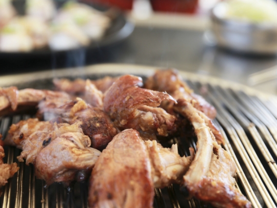 생방송 투데이 오늘방송맛집- 오천만의 메뉴, 완벽한 맛남! 가마솥 등갈비+비빔국수 맛집 엉○○…대박 비결은?