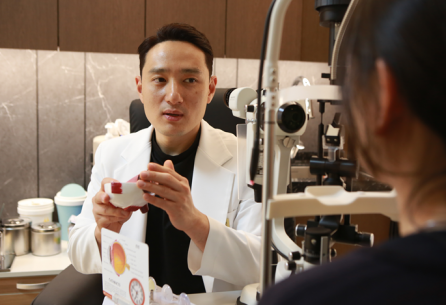 한국실명예방재단과 함께하는 ES우리안과, 불우한 이웃의 눈 건강 지킴이