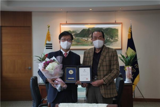 엠케이전자, 차호만 상무 상공의 날 기념 경기도지사 표창 수상
