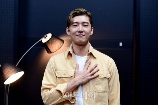 [초대석] 데뷔 10년 고은성 저와 함께 세계 여행 하실래요?