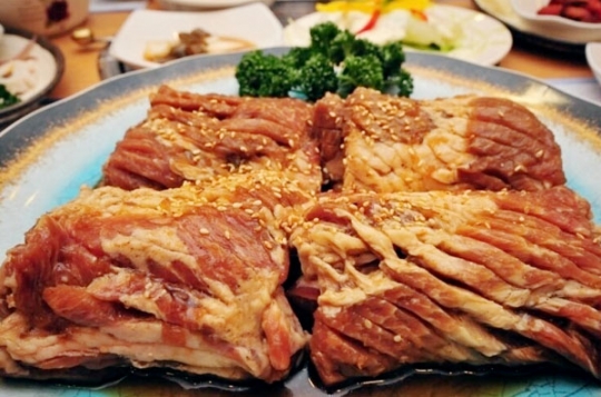 생방송 투데이 오늘방송맛집- 맛있GO 싸다GO, 한정식 뺨치는 돼지갈비 한상 단돈 7000원 우○○○…대박 비결은?