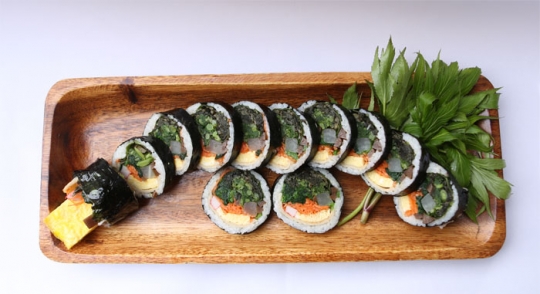 생방송 투데이 오늘방송맛집 - 자족식당, 입으로 맞는 봄 초록초록 산나물 김밥 맛집 김○○○…대박 비결은?