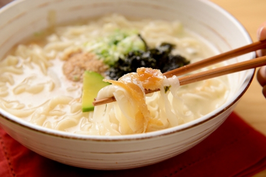 ‘생방송 투데이’ 오늘방송맛집- 고수뎐, 차원이 다른 쫄깃함! 30년 전통 손칼국수 맛집 ‘단○○○○○○’