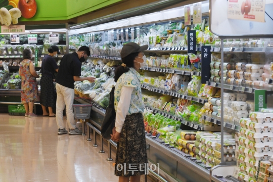 [포토] 7월 소비자물가 상승률 6.3%... 외환위기 이후 최고치