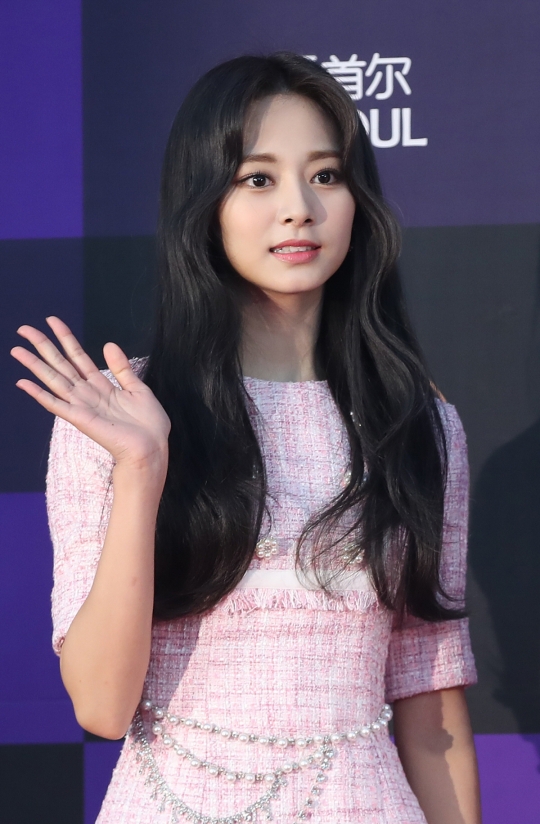트와이스 쯔위, 40억대 대만 펜트하우스 매입…母 위한 ‘선물’