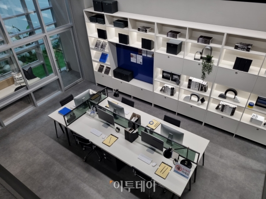 [르포] “부산 최대, 에코델타시티 최초 지식산업센터…반도아이비플래닛 견본주택 가보니