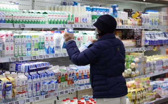 저출생, 유업계 직격타…‘어른이 우유’ 등 돌파구 마련 분주