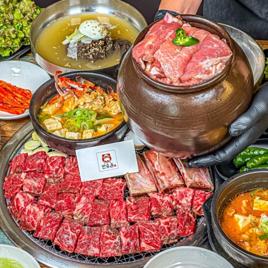 ‘생방송 투데이’ 오늘방송맛집- 맛의 승부사, 48시간의 정성! 항아리 돼지갈비 맛집 ‘반○○’