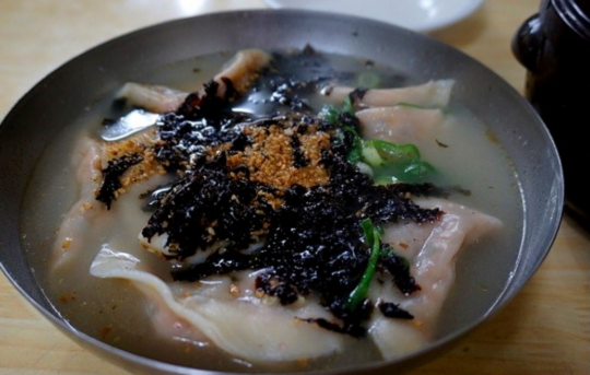 2TV 생생정보 오늘방송맛집- 스타의 고장, 쌀쌀한 날엔 만둣국 한 그릇! 만두 맛집 예○○