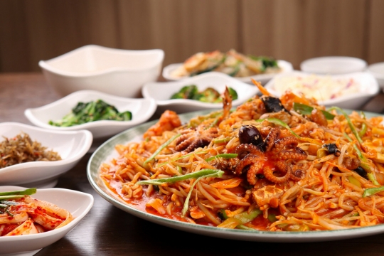 2TV 생생정보 오늘방송맛집- 간판 없는 진짜 맛집, 해물 백반 서○○○