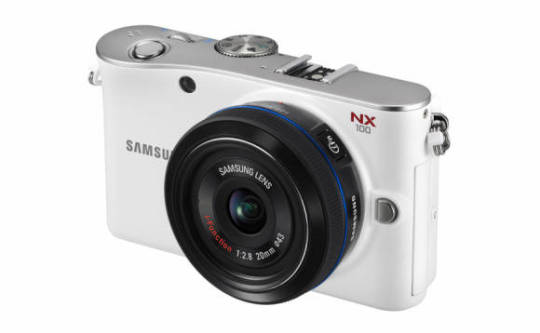 삼성전자, 홍콩서 NX100 최초 공개
