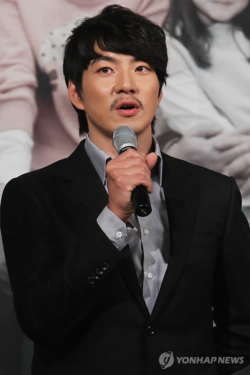 송일국 대한민국 만세! 세 쌍둥이 아빠됐다