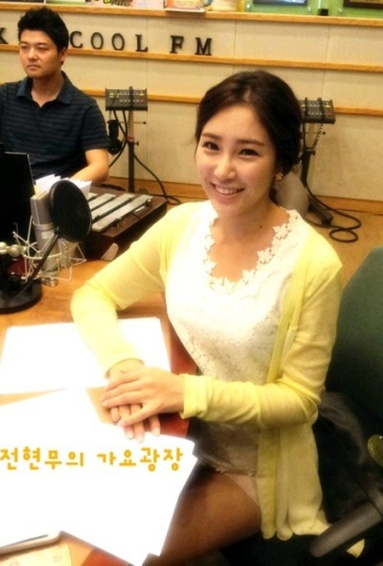 샤방샤방 최희 아나운서, 노래실력, 각선미까지...