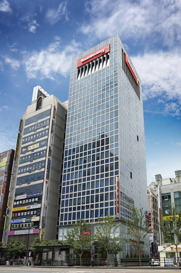 국민 신발 금강제화, 60년 제화명가 비결은