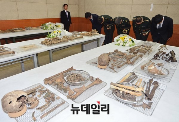 국방부, 6.25 전사자 유해 찾기 위해 더욱 노력할 것