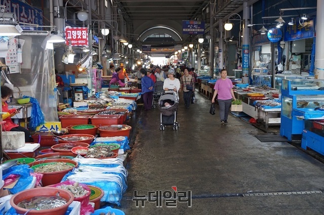 [전통시장] 서산동부시장, 시내 중심 ‘금싸라기 땅’… 접근성 ‘최고’
