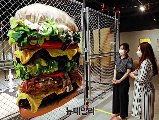 [포토] 롯데百, 롯데월드몰서 코리안 아이 2020 특별전 개최