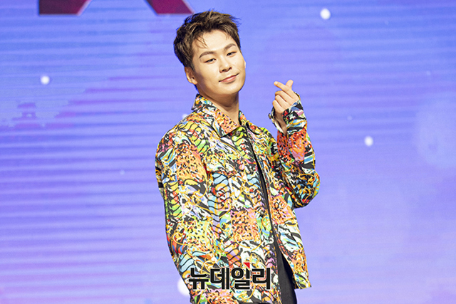 [포토] 니크 타이치 데뷔해서 기뻐요